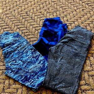 Lightly used Lululemon align all size 4.   Just need to rotate